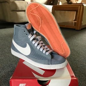 Women’s Nike Blazer Mid Mesh
